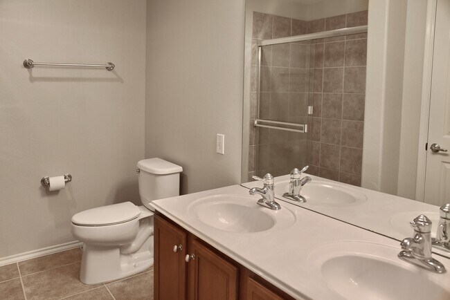 Building Photo - 13600 Breton Ridge St