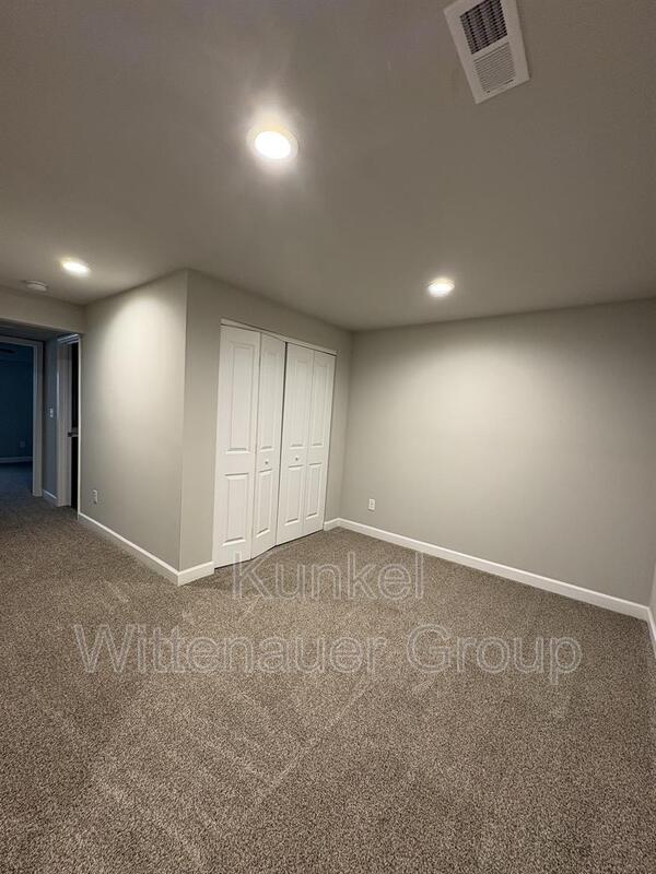 Building Photo - 208 Coral Sea Way