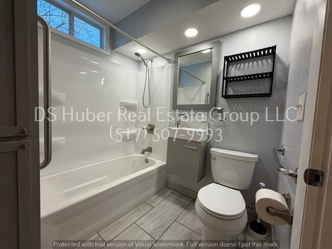 Building Photo - 6964 Cooper Rd