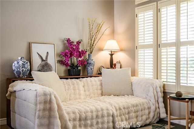 Building Photo - 6933 Stanislaus Pl