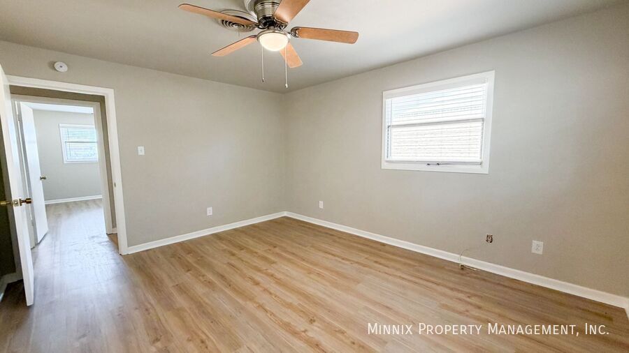 Building Photo - 3405 55th St