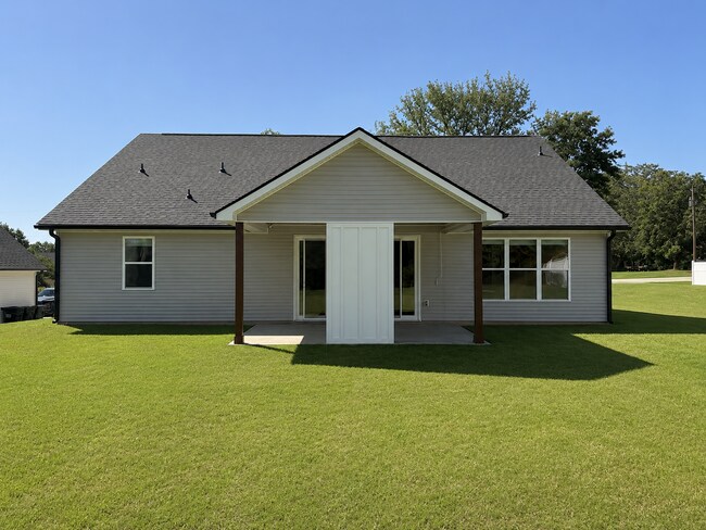 Building Photo - 51 Wofford Rd
