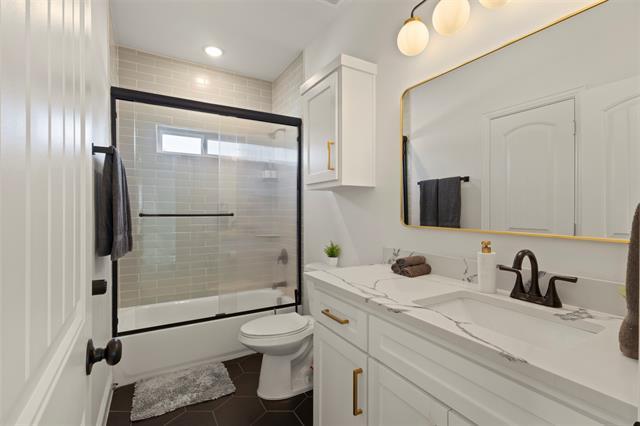 Building Photo - 3122 Chihuahua Ave