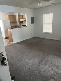 Building Photo - 1038 Logan St