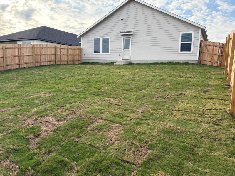 Building Photo - 1907 Bear Grass Rdg Rd