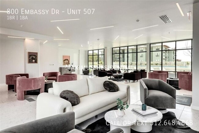 Building Photo - 800 Embassy Dr