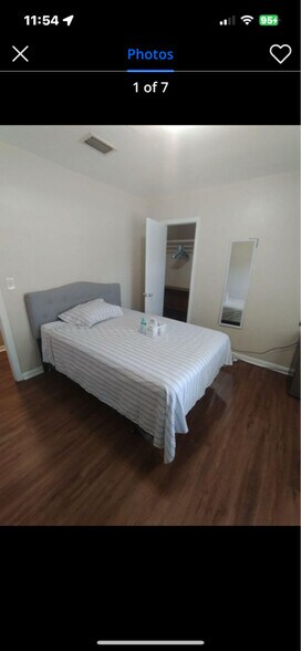 Building Photo - 4586 Park St