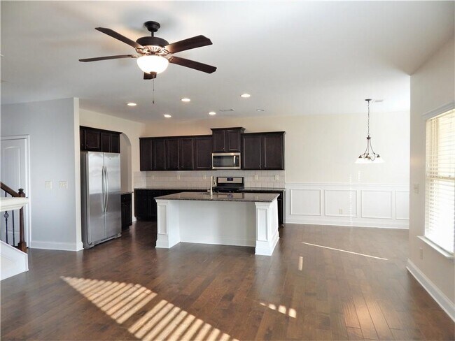 Building Photo - 2441 Melton Common Dr