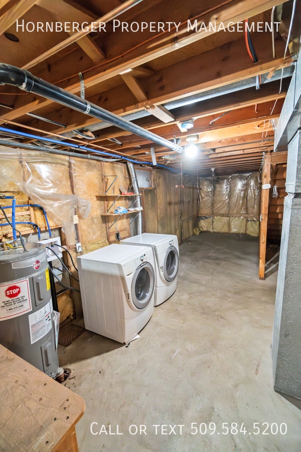 Building Photo - Duplex on the North Side