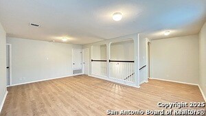 Building Photo - 11523 N Peak