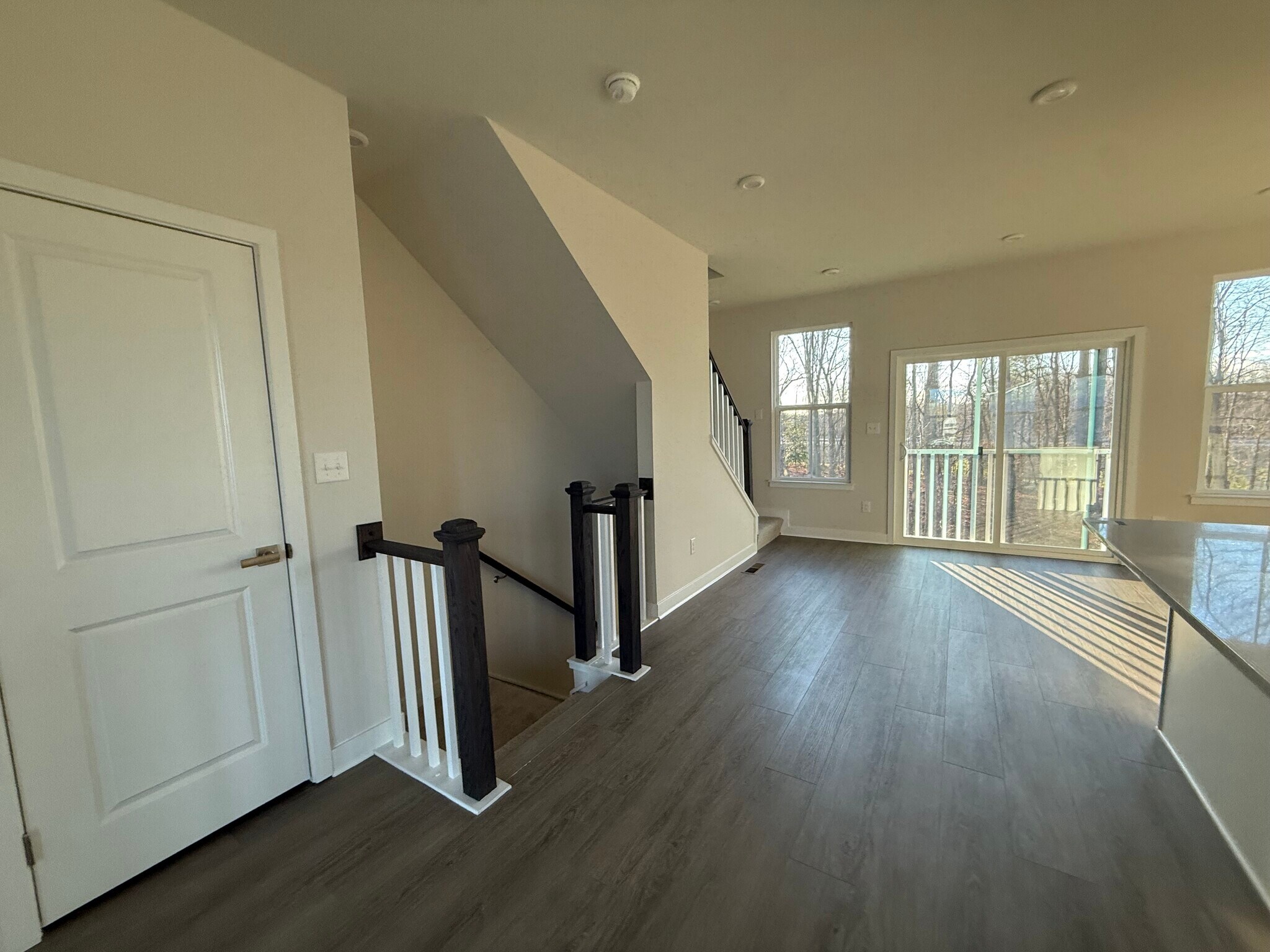 Building Photo - 4337 Reusch Cir