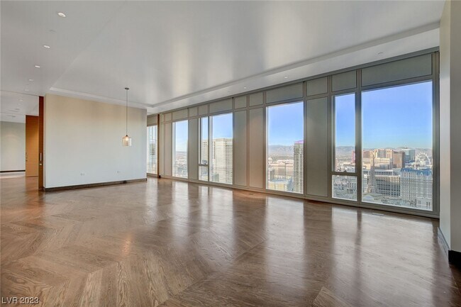 Building Photo - 3750 Las Vegas Blvd S