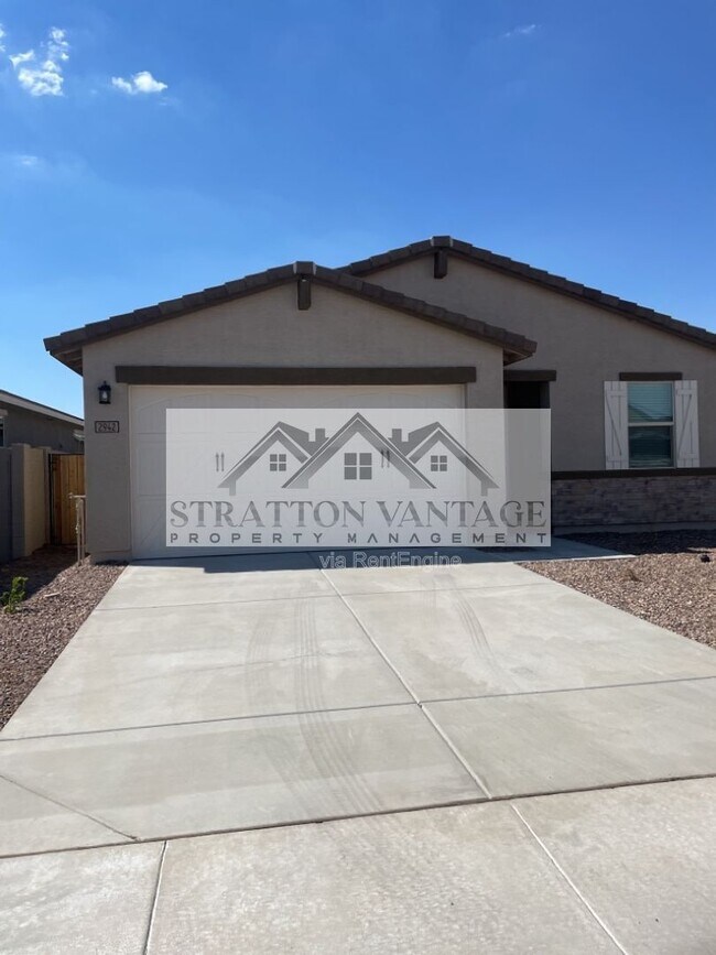 Building Photo - 2942 Kim Dr