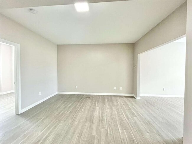 Building Photo - 1017 Wheel House Ln
