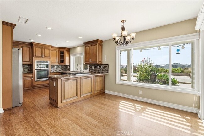 Building Photo - 31398 Isle Vista