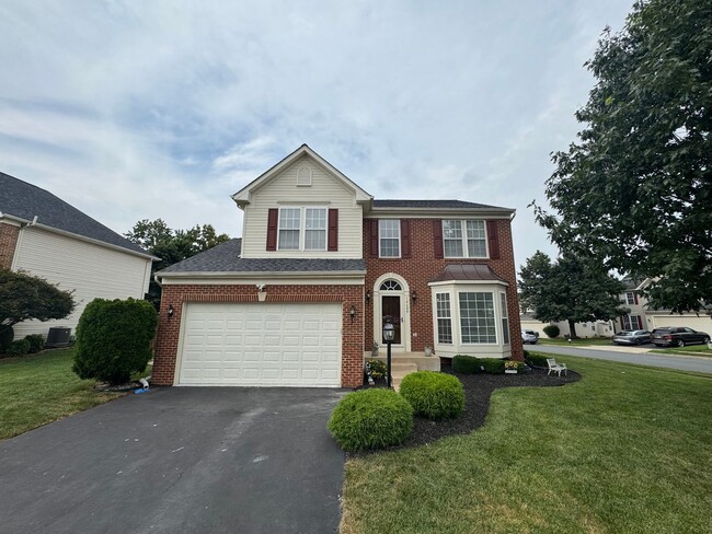 Stunning 4 Bed 3 Bath Home With Spacious ... - Stunning  4 Bed 3 Bath Home With Spacious ...