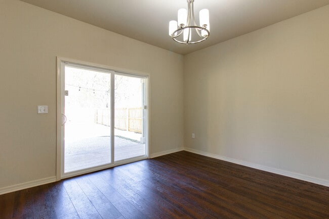 Building Photo - 150 Peoria Blvd