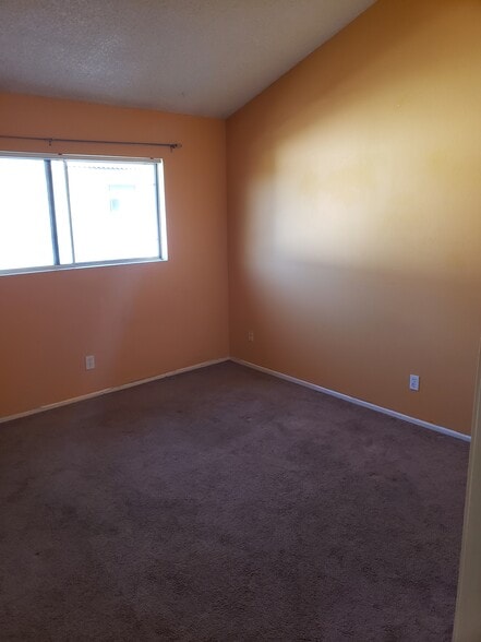 Spare Bedroom - 1360 Alessandro Dr