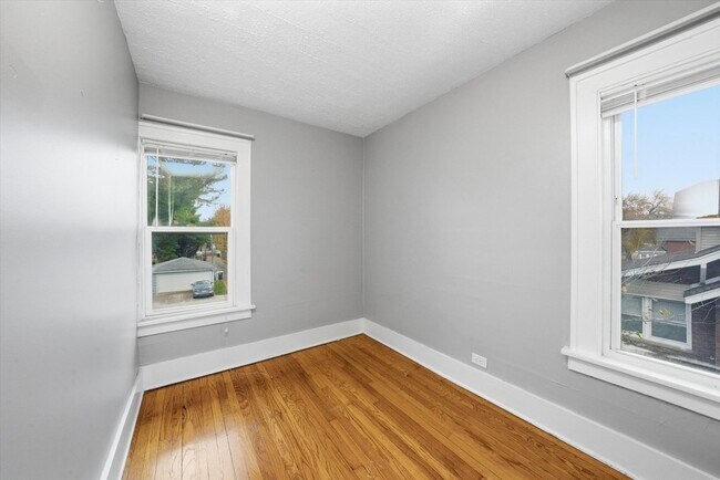 Building Photo - 18335 Sherman St