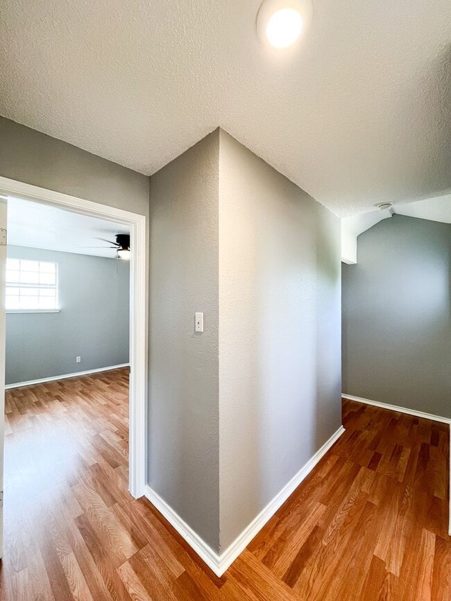 Building Photo - Available NOW!!!! This charming 2 story, 4...