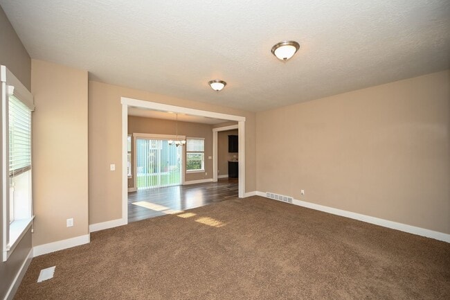 Building Photo - 13078 S Elm Hollow Ct