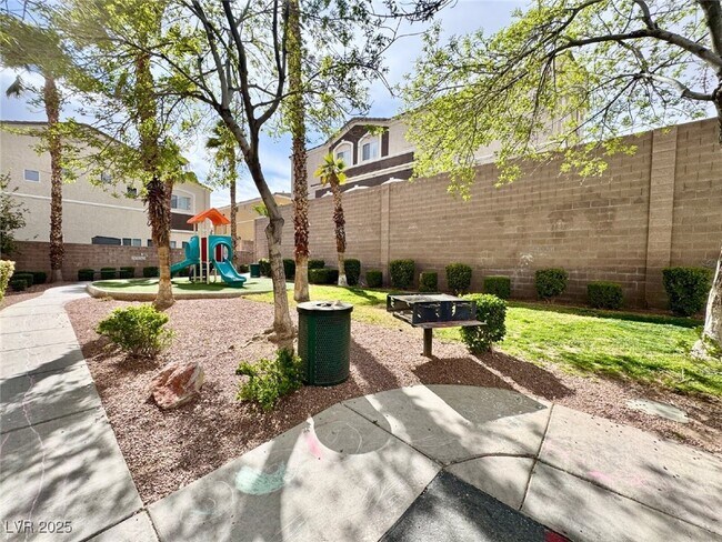 Building Photo - 9303 Gilcrease Ave
