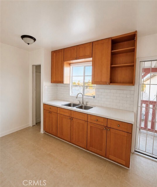 Building Photo - 13350 Victory Blvd