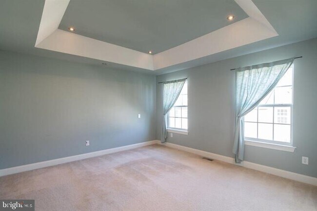 Building Photo - 27127 Hickory Ln