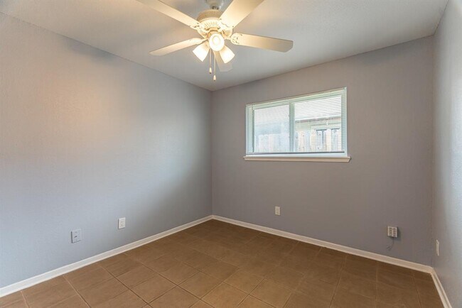 Building Photo - 4132 Boone Rd