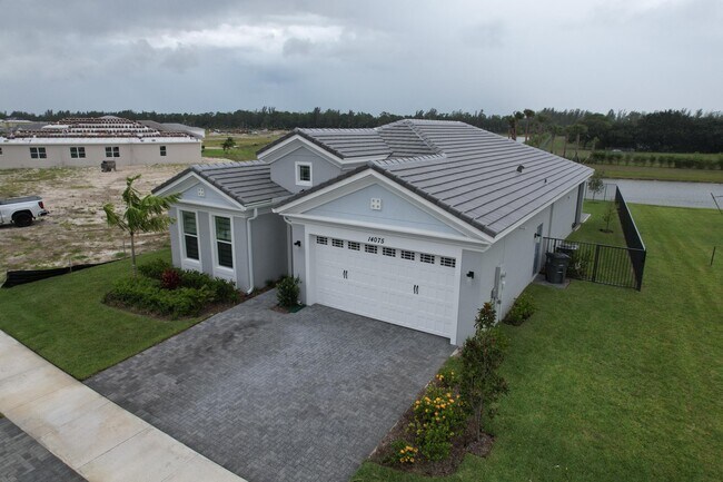 Building Photo - 14075 Spruce Pne Dr