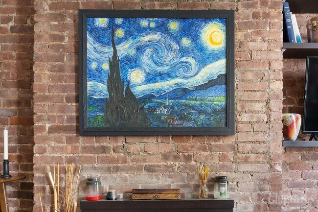 Building Photo - 138 W 10th St