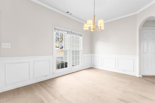 Building Photo - 2030 Brook Meadow Dr