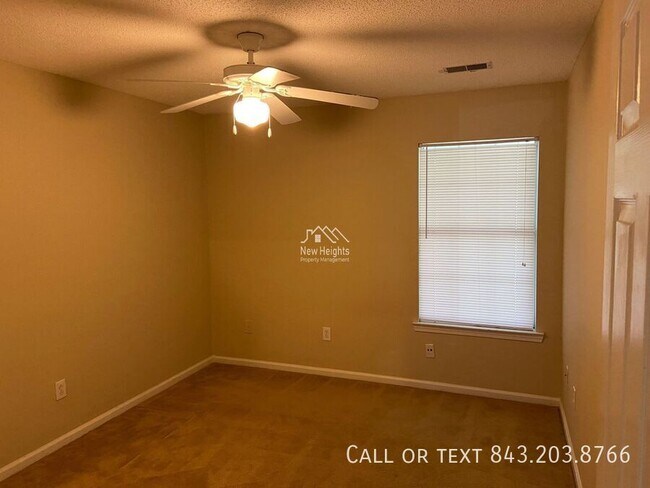 Building Photo - 9222 Ayscough Rd