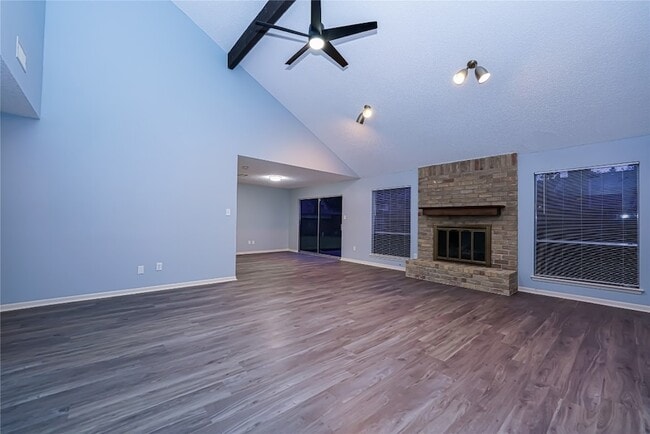 Building Photo - 2306 Wallingford Dr