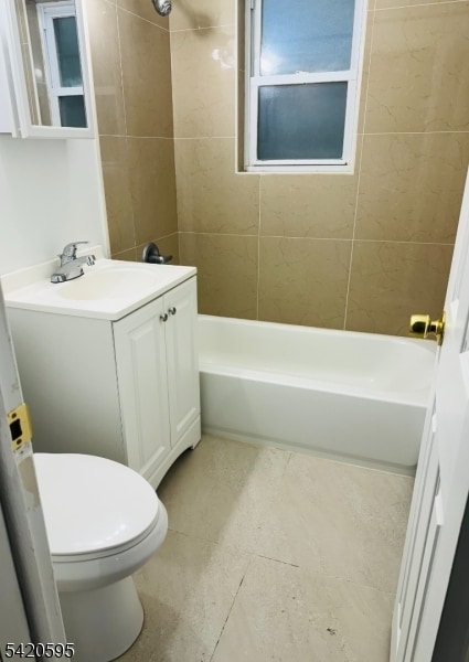 Building Photo - 330 Franklin Ave