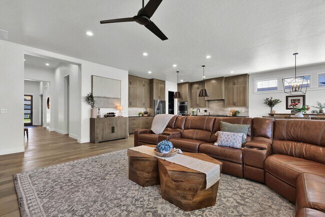 Building Photo - House for Lease in the Hills of Dry Creek Ranch
