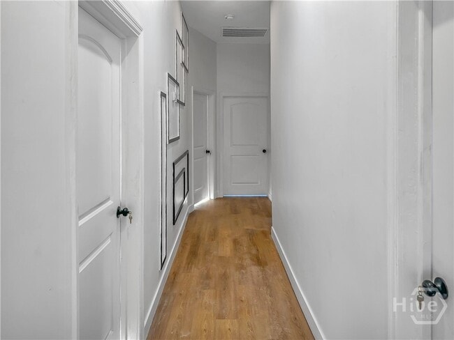 Building Photo - 312 W 37th St