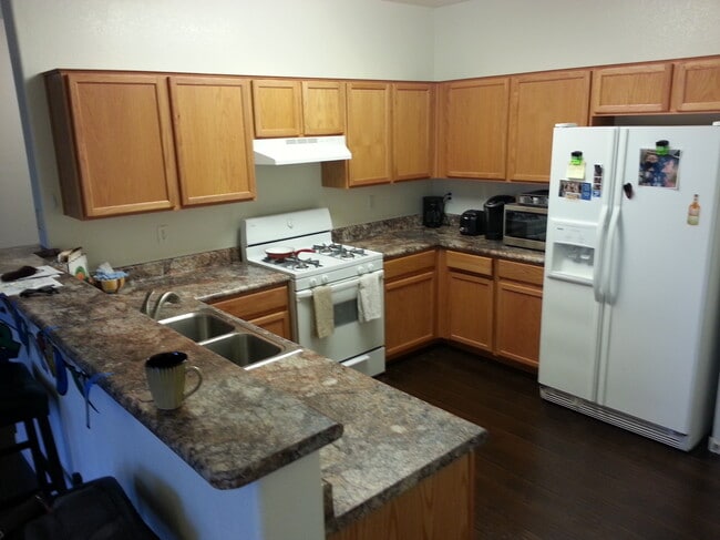 Building Photo - 900 Duckhorn Ct