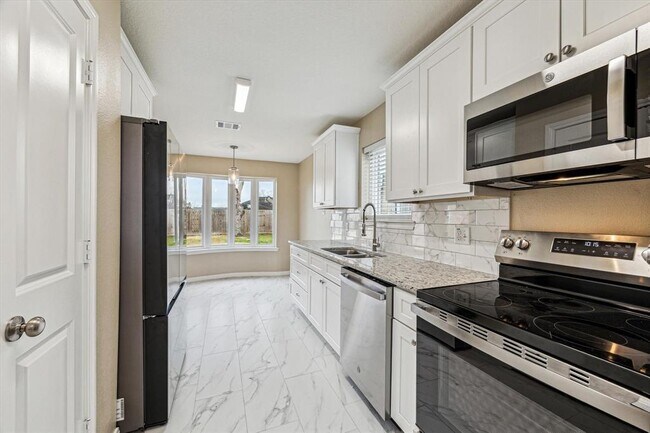 Building Photo - 10603 Kirkshire Dr