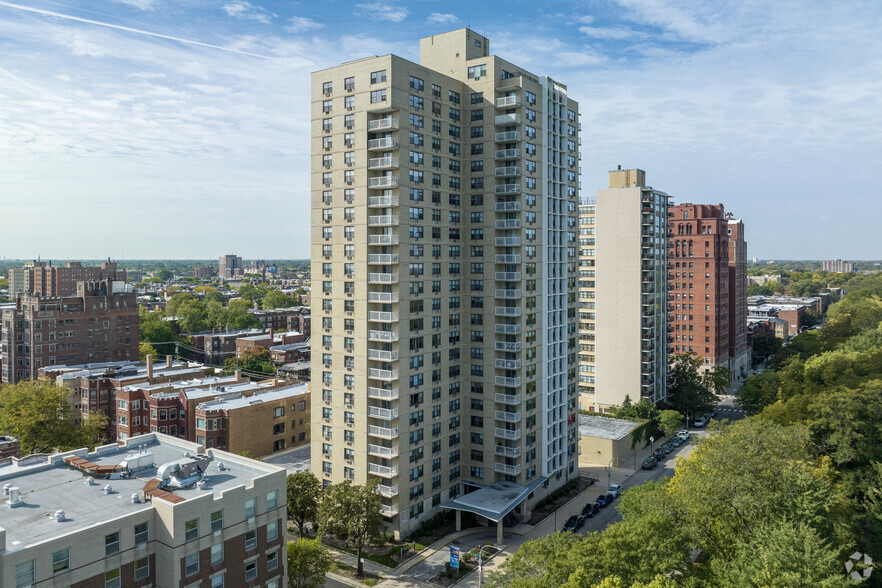 Primary Photo - Oglesby Towers Apartments