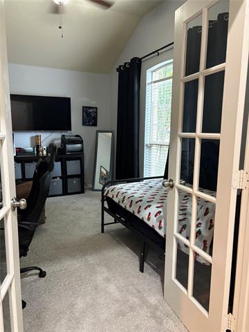 Building Photo - 221 Spring Hollow Dr