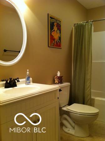 Building Photo - 235 3rd Ave NE