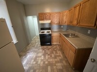 Building Photo - 1104 Baring St