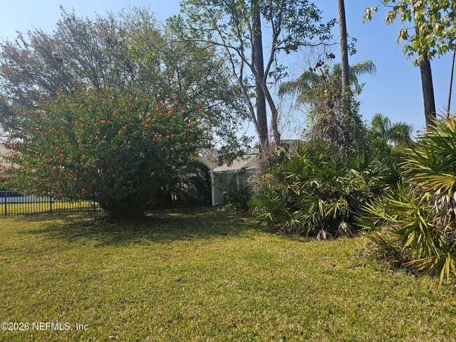 Building Photo - 31 Eastmoor Ln