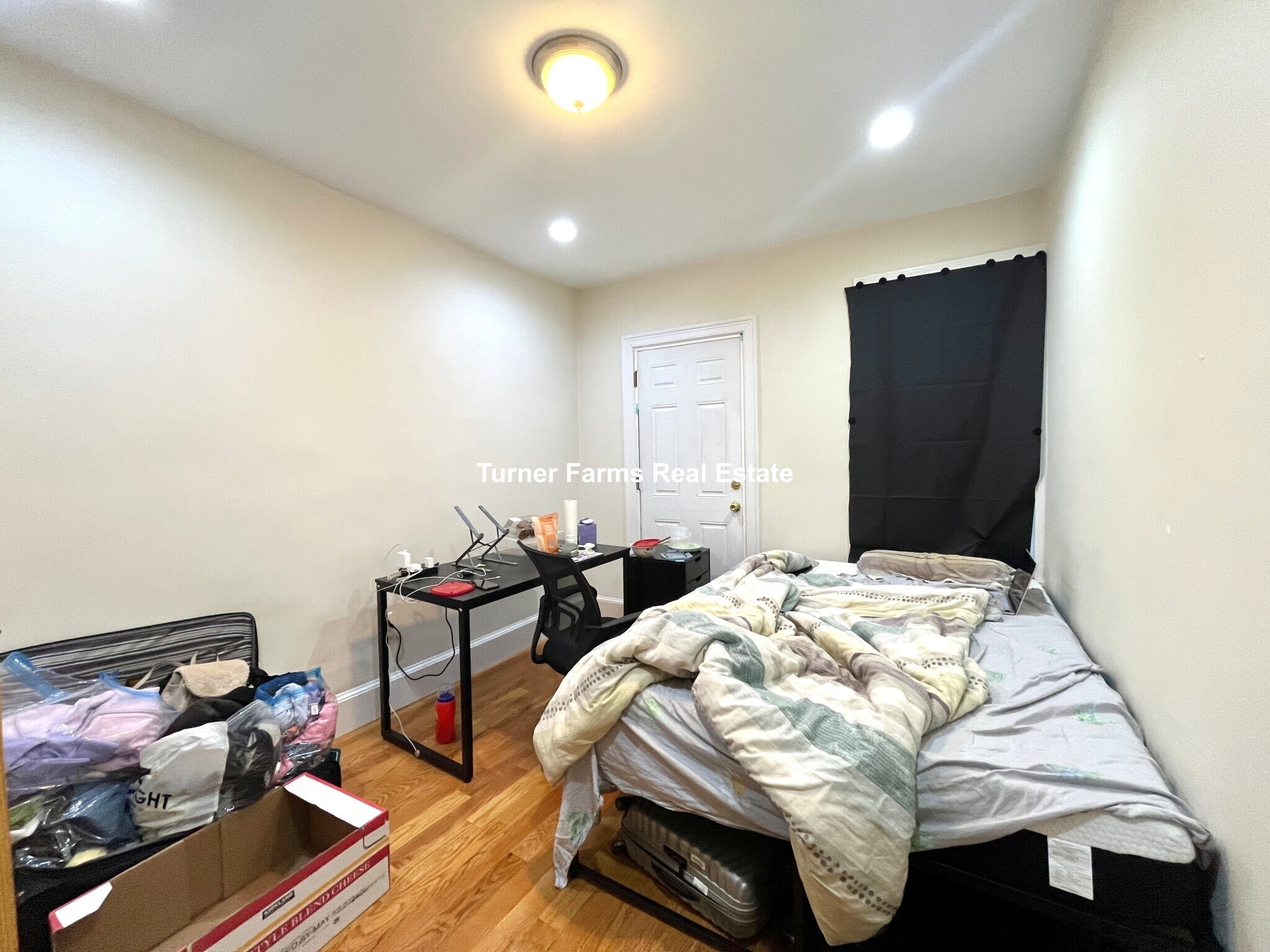 Building Photo - 179 Northampton St