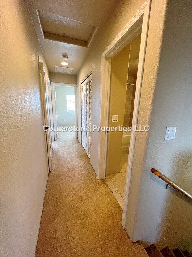 Building Photo - 92-637-637 Welo St