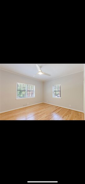 Building Photo - 430 Lindbergh Dr NE