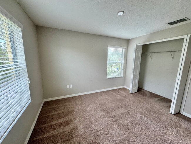 Building Photo - 20421 Needletree Dr