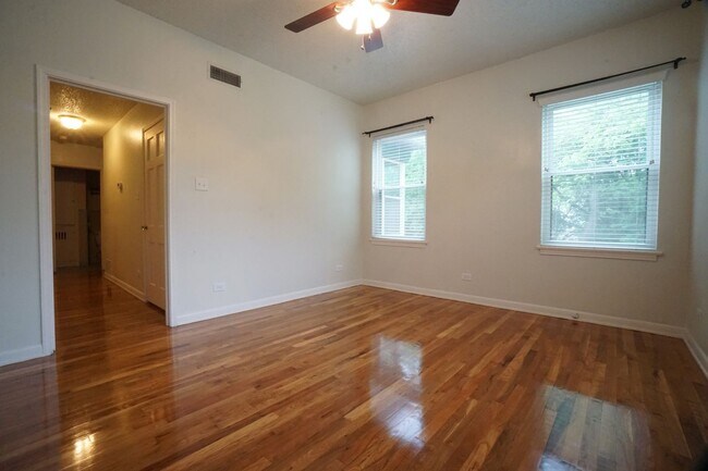 Building Photo - 149 Downing Dr
