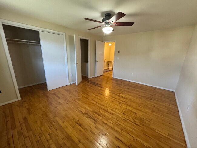 Building Photo - 617 Millville Ave